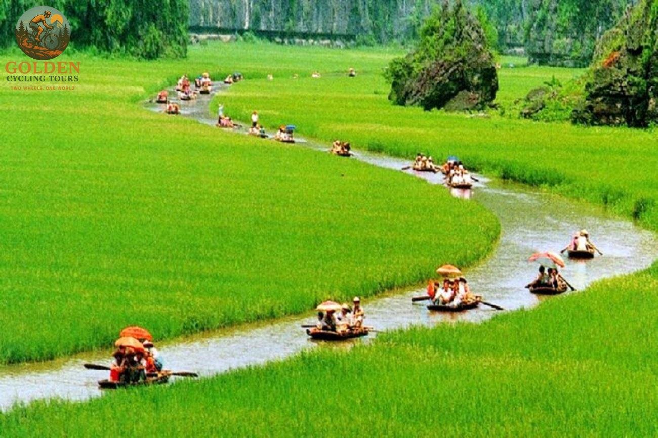 3 Days Ninh Binh Cycling Tour & Hồ Đồng Chương Camping